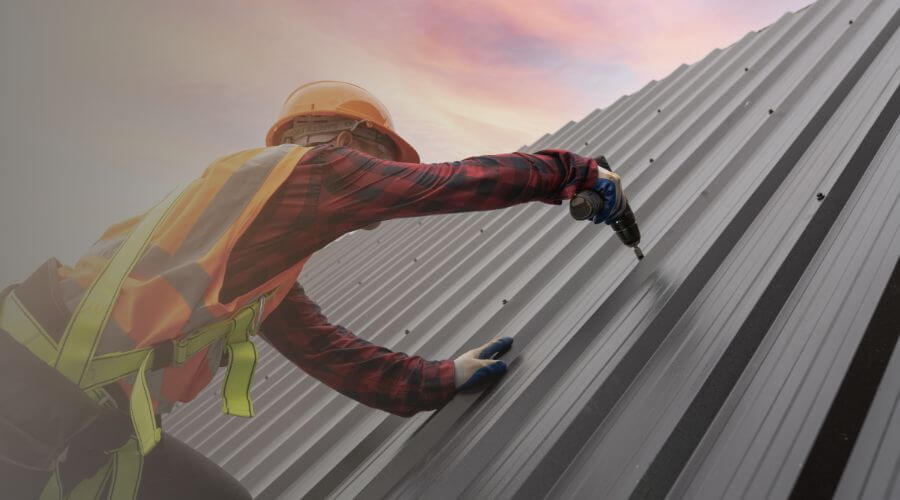 Professional residential roofers in Moran, KS